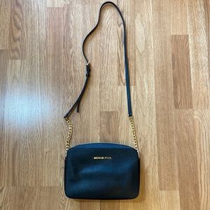 Michael Kors crossbody purse